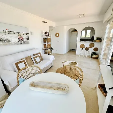 Atico Frontal Al Mar Con Piscina Privada By Homeprive Apartment *