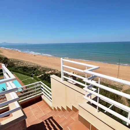 Atico Frontal Al Mar Con Piscina Privada By Homeprive